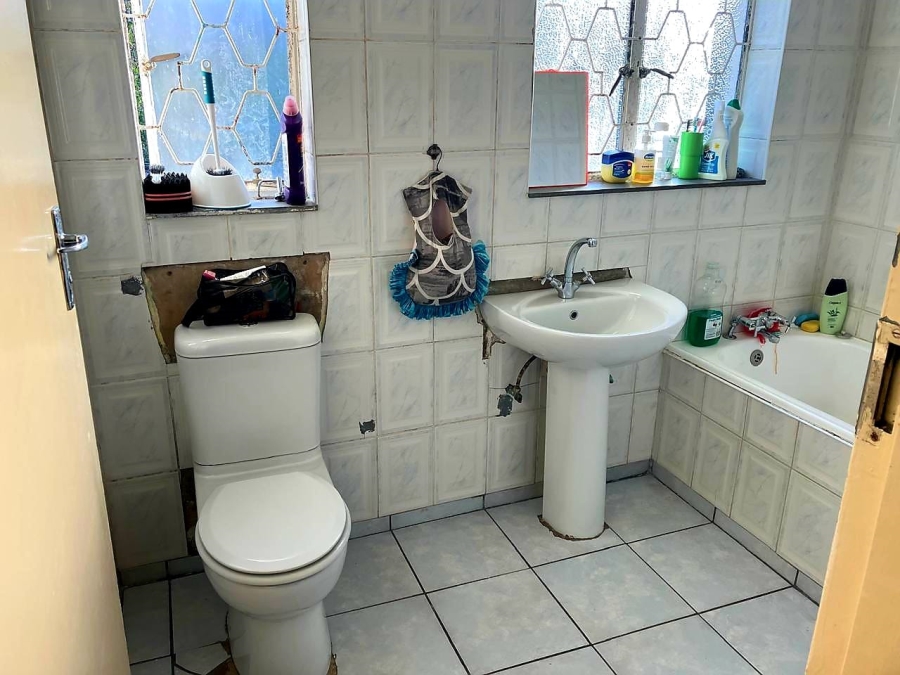 3 Bedroom Property for Sale in Amalinda Eastern Cape